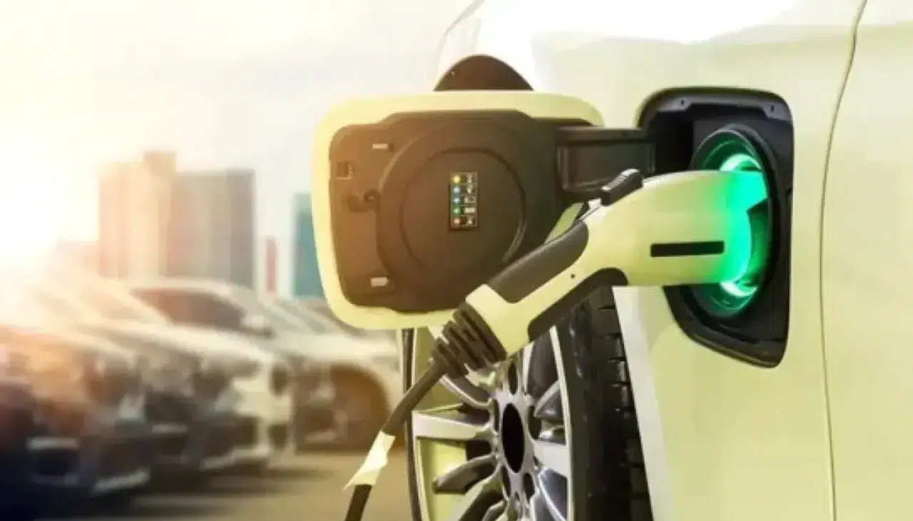 Tüketiciler Birliği'nden Elektrikli Araçlar İçin Sigorta Uyarısı!