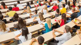 Gençlerin BES'e ilgisi Hızla Artıyor; Tarihi Rekor