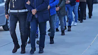 Kurgu trafik kazalarıyla 17 sigorta şirketi dolandırıldı: 77 gözaltı