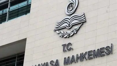 AYM’den Kritik Karar: SAİK’in Meslekten Men Etme Yetkisi İptal Edildi