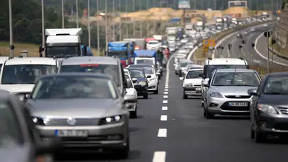 Trafik sigortasına cep telefonu zorunluluğu geldi