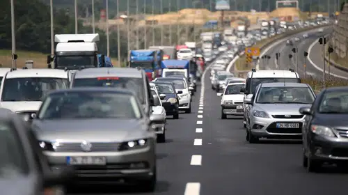Trafik sigortasına cep telefonu zorunluluğu geldi