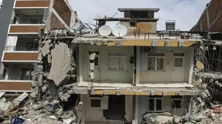 Sındırgı'daki Depremler Ardından DASK'dan 40.7 Milyon TL'lik Tazminat Ödemesi Gerçekleşti