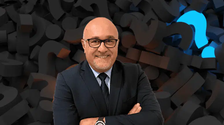 Salonları Doldurup Kendi Kendimize Konuşuyoruz!